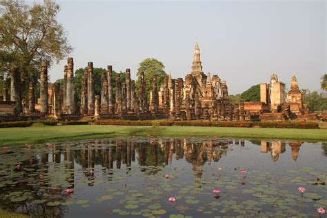  Il Rinascimento di Sukhothai: Un Flore di Cultura e Potere nel XIII Secolo