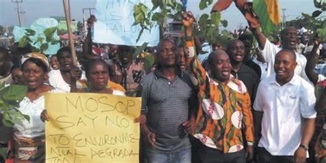  La Rivolta Nigeriana di Ogoni del 1990: Un Movimento per la Giustizia Ambientale e i Diritti degli Indigeni