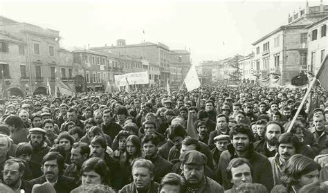 La Rivolta dei Bedwini: Un Effervescente Movimento di Protesta Sociale contro il Potere Fatimide